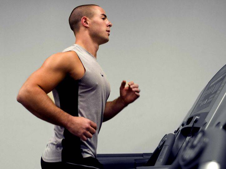 8 Secrets For Staying In Shape You Should Steal From The Pros