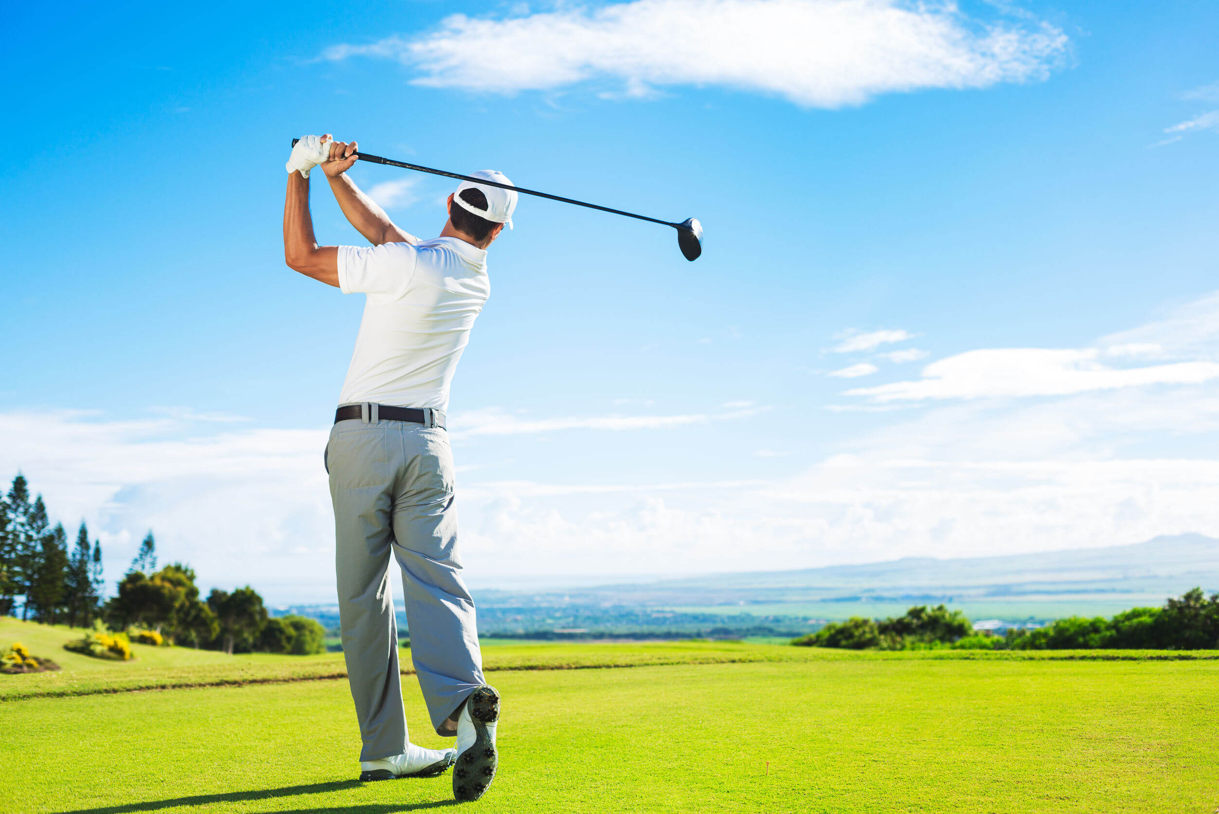 Tee It Up: 5 Reasons To Start Playing Golf